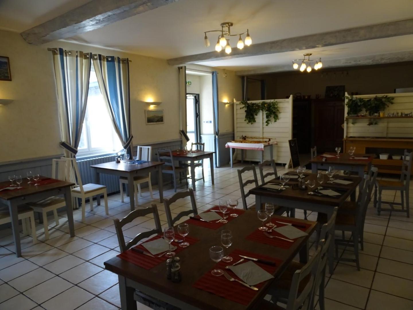 Hotel De La Poste Tardets-Sorholus エクステリア 写真